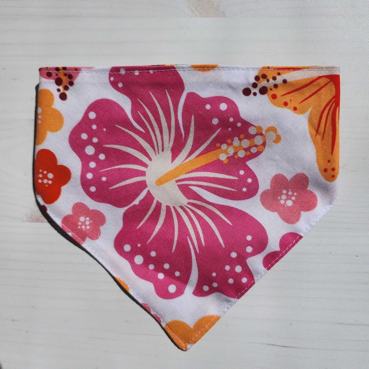 GigiWhy Reversible Pet Scrunch Bandana- Coconuts & Hibiscus: X Small