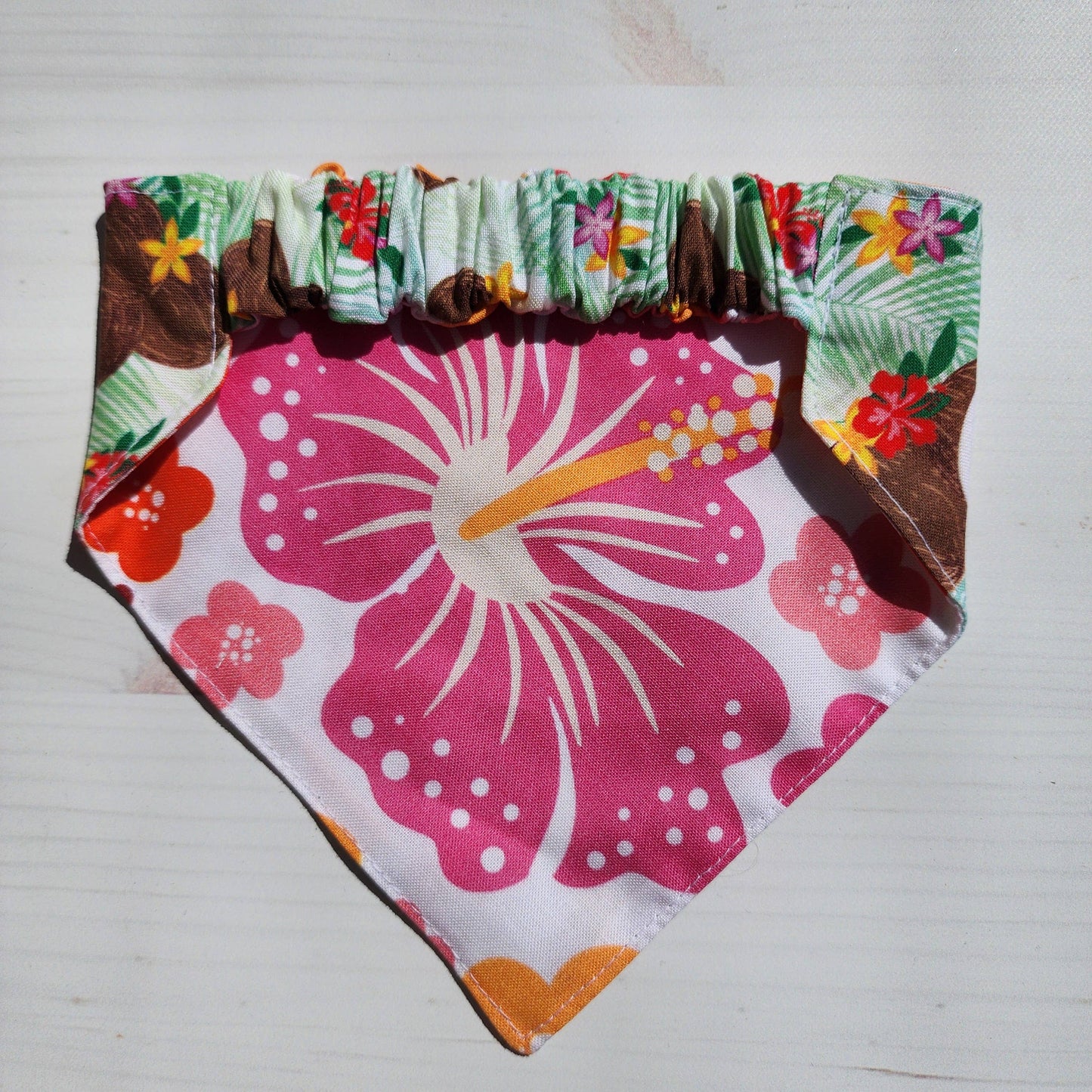 GigiWhy Reversible Pet Scrunch Bandana- Coconuts & Hibiscus: X Small
