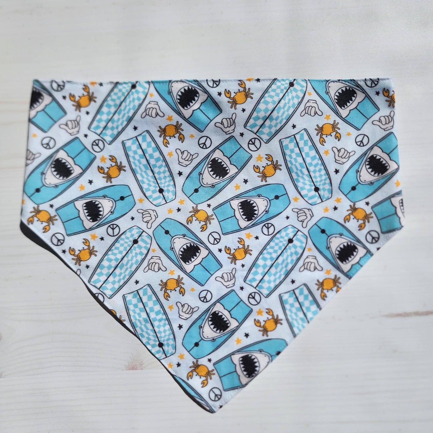 GigiWhy Reversible Pet Scrunch Bandana- Sharks & Shakas: Small