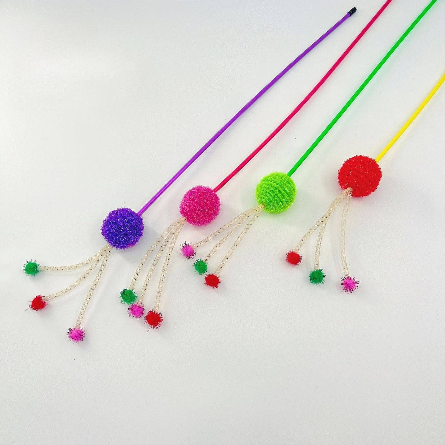 Moo - Colorful Ball Cat Teaser Wand: Red