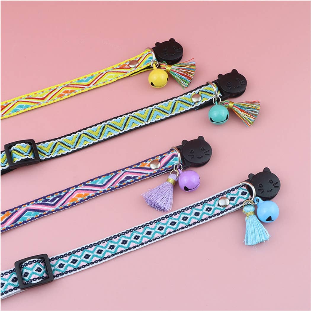 Mokka - Vintage Geometric Patterns Cat Collar: Purple / A