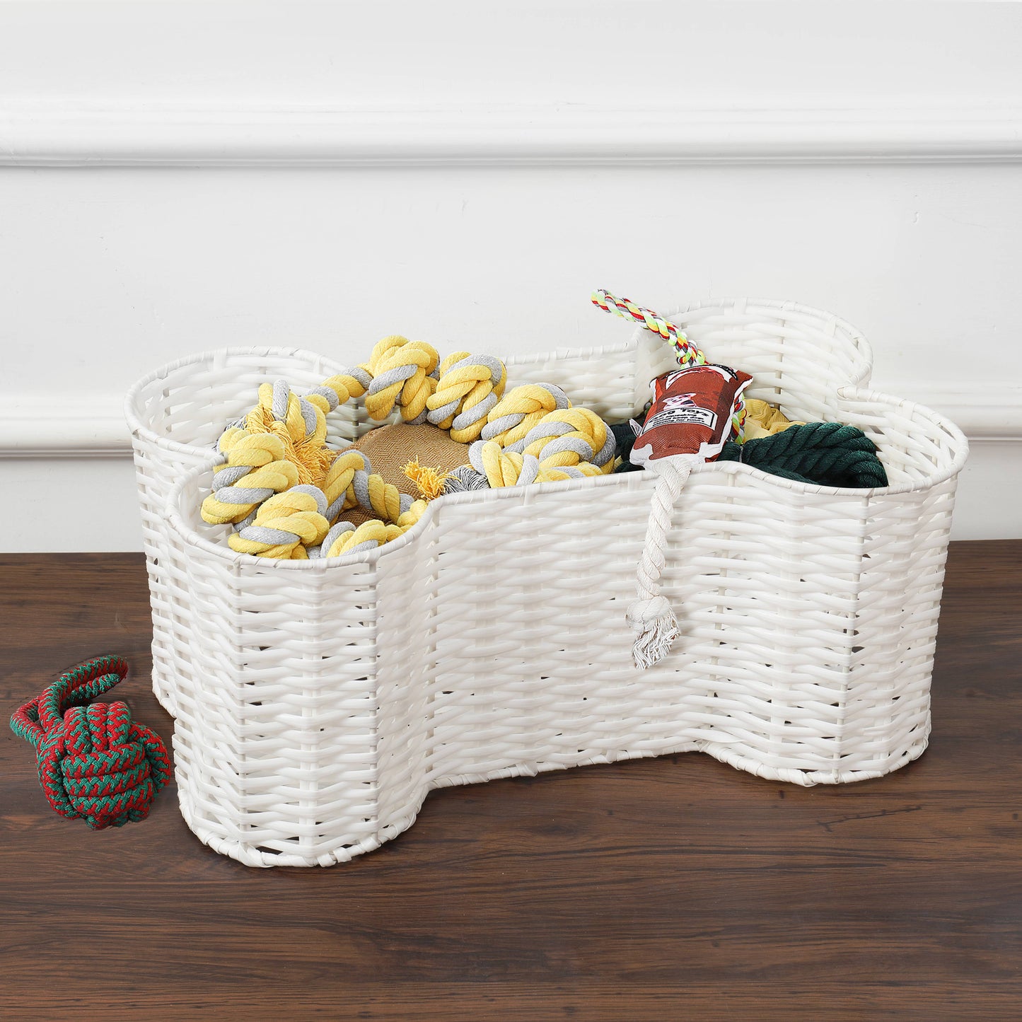 Loxley Pet Storage Basket: Small / White