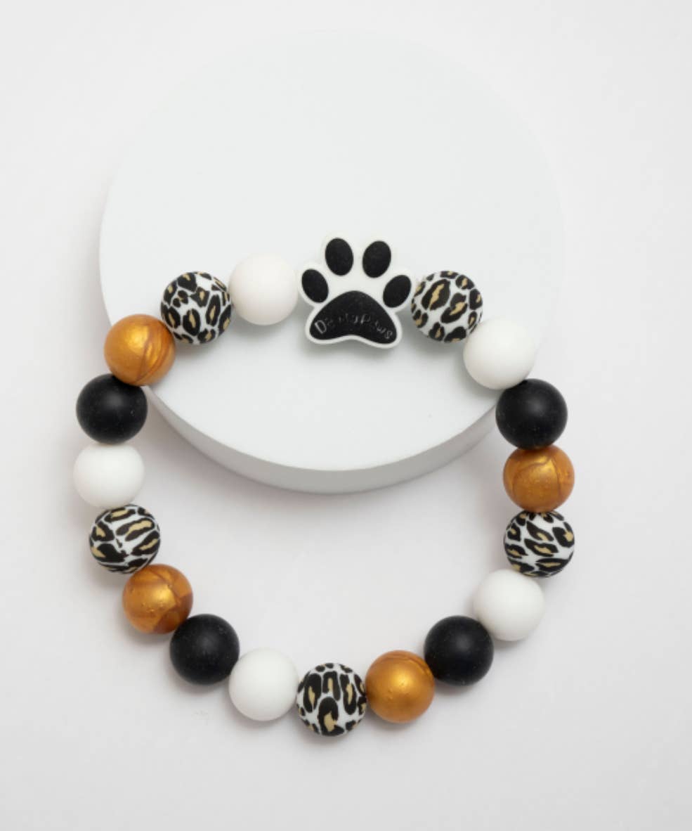 Wild Thing | Beaded Dog Necklace: 9"