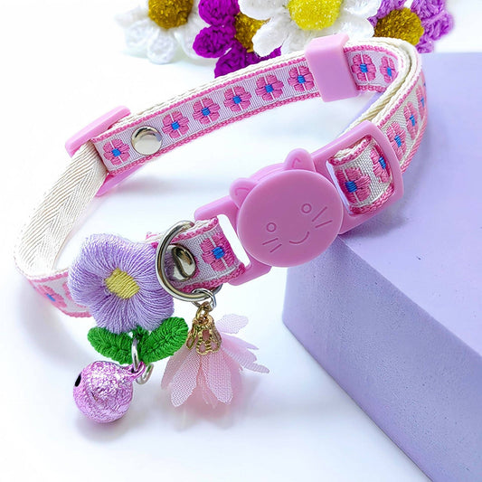 Mokka – Floral Charm Cat Collar: Pink