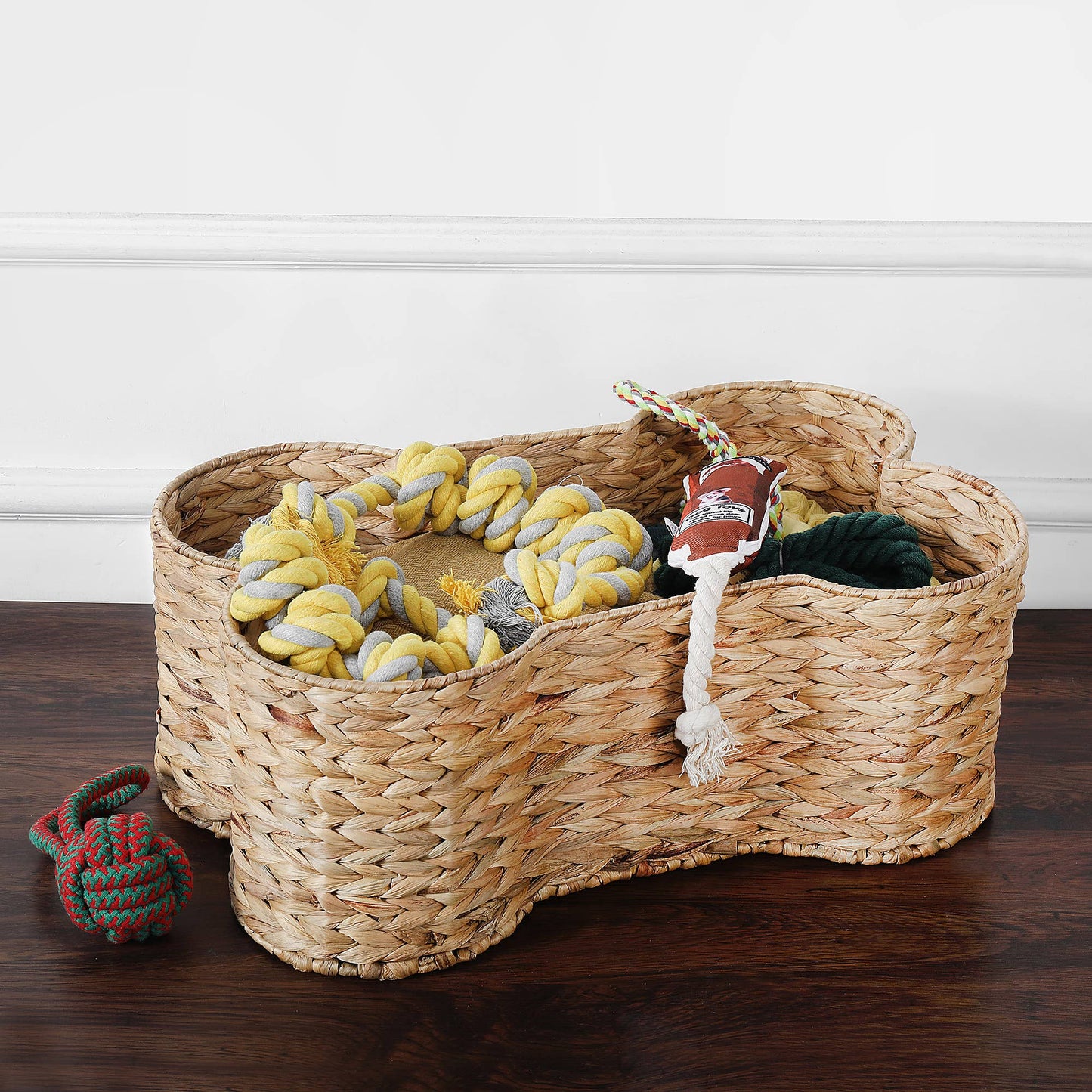 Loxley Pet Storage Basket: Medium / Brown