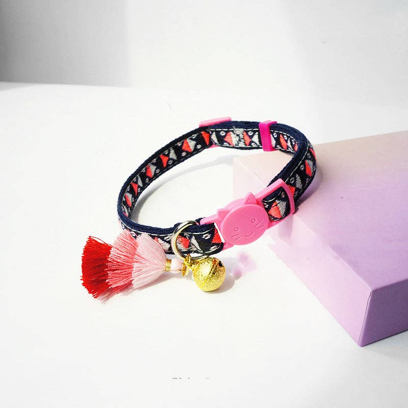 Mokka - Adjustable Cat Collar with Bell: Purple