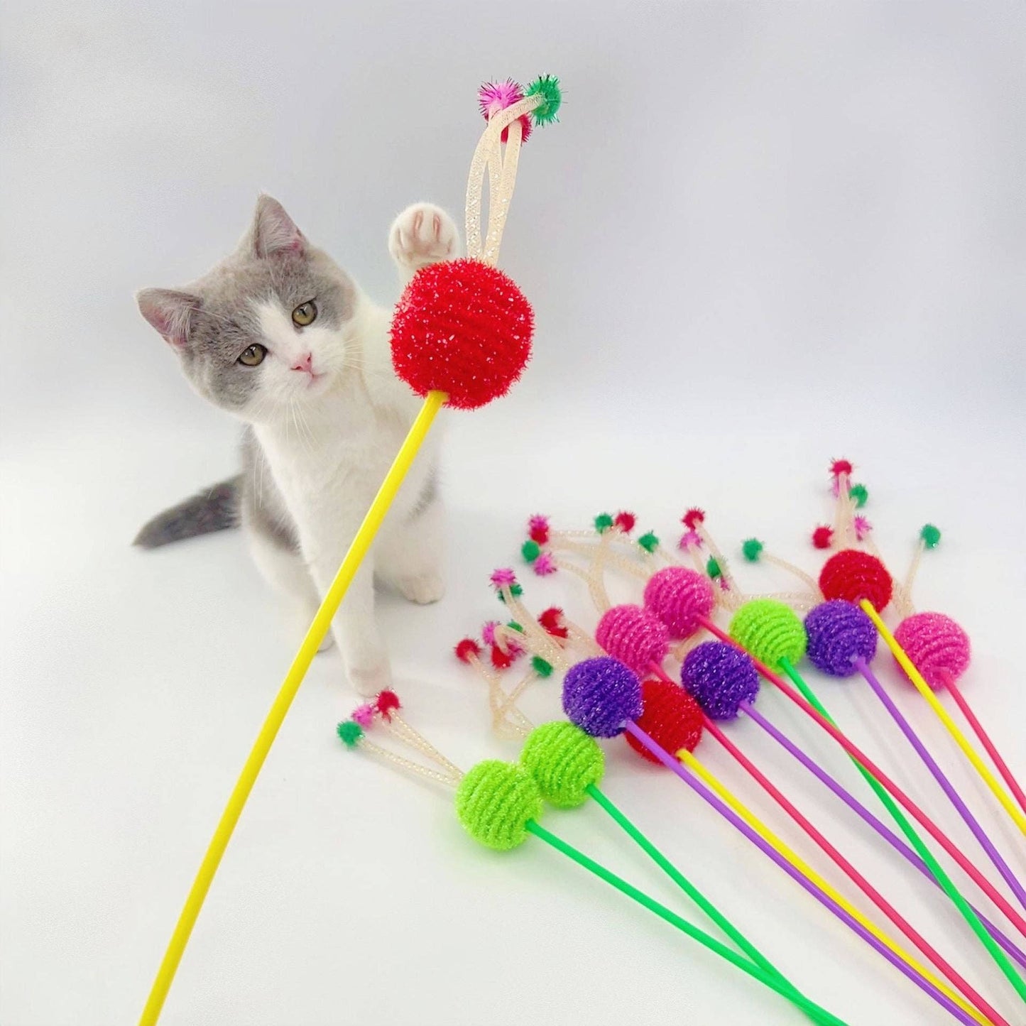 Moo - Colorful Ball Cat Teaser Wand: Red