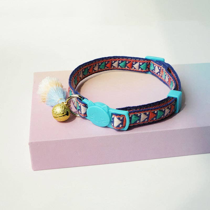 Mokka - Adjustable Cat Collar with Bell: Purple